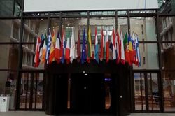 EU gia hạn danh sách trừng phạt liên quan xung đột Nga - Ukraine