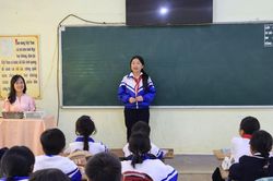 Cô lớp trưởng giàu nghị lực và ước mơ làm bác sĩ