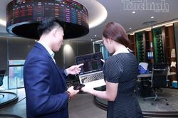 Chứng khoán ngày 23/9: Áp lực bán gia tăng, VN-Index giảm hơn 15 điểm