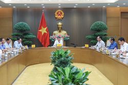 Góc nhìn văn hoá: Rà soát sách giáo khoa - Đừng để những giá trị cần nhớ đứng ngoài trang sách