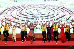 Chức sắc, người có uy tín cần làm tốt công tác tuyên truyền, vận động đồng bào
