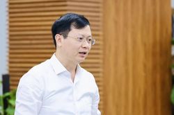 Hà Nội chuyển hơn 1.700 hiệu trưởng, hiệu phó làm giáo viên