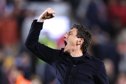 Premier League đang có một nhóm CLB chuyên săn đại gia