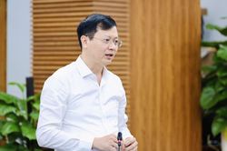 Hơn 1.700 hiệu trưởng, hiệu phó ở Hà Nội trở lại làm giáo viên
