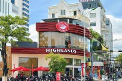 Ông chủ Highlands Coffee chi 2.300 tỉ đồng mua lại 11% vốn từ Jollibee