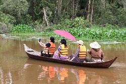 Độc đáo trải nghiệm du lịch mùa nước nổi