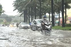 Thời tiết Trung thu: Hà Nội nắng gián đoạn, TPHCM có nơi mưa rất to
