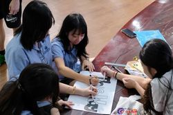 Học sinh làm dự án cộng đồng: Cách học từ thực tiễn