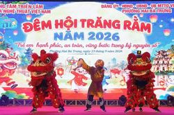 Rực rỡ sắc màu trong đêm khai mạc 'Lễ hội Trung thu 2026'