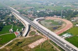Đẩy nhanh tiến độ, giải ngân các công trình trọng điểm ngành giao thông vận tải