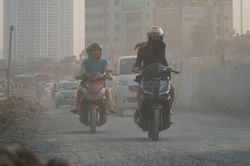 Miền Bắc sắp vào mùa ô nhiễm, hàng loạt công trường được 'yêu cầu' kiểm soát bụi