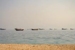 Mỹ và Iran âm thầm đàm phán lộ trình mở lại eo biển Hormuz