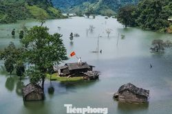 Đẹp ngỡ ngàng 'vịnh Tà Phình' giữa núi rừng Sơn La