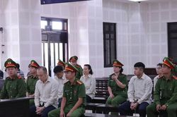 Trước giờ khai mạc phiên tòa GFDI: An ninh siết chặt, các bị cáo được dẫn giải đến phòng xử