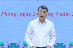 Thủ tướng: Lương, chế độ chính sách với cán bộ không thể cào bằng