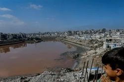 Israel thiếu nước do các nhà máy xử lý ở Gaza bị phá hủy