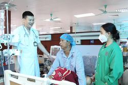 Bắc Ninh: Cứu sống bệnh nhân 64 tuổi ngừng tuần hoàn nhiều lần