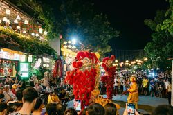 Hội An rộn ràng Tết Trung thu