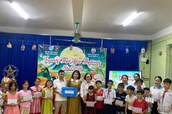 Ấm áp 'Trung thu yêu thương' tại Trung tâm Bảo trợ xã hội Tương Lai