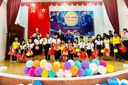 'Biên cương - Đêm hội trăng rằm': Mang Trung thu ấm áp đến thiếu nhi vùng biên giới