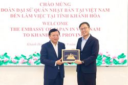 Phó Chủ tịch UBND tỉnh Lê Huyền làm việc với Bí thư thứ nhất Đại sứ quán Nhật Bản tại Việt Nam
