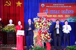Thứ trưởng Bộ Dân tộc và Tôn giáo Y Thông dự lễ khai giảng tại Trường Dự bị Đại học Dân tộc Trung ương Nha Trang