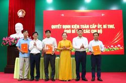 Ban Chấp hành Đảng bộ phường Phan Rang sơ kết công tác 9 tháng năm 2026