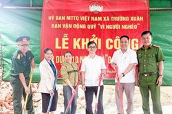 Xây dựng 10 căn nhà đại đoàn kết cho hộ khó khăn xã Trường Xuân