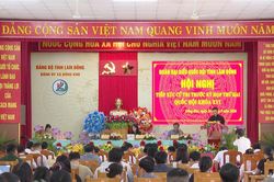Đại biểu Quốc hội tiếp xúc cử tri xã Đồng Kho và xã Bắc Ruộng