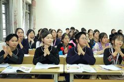 Học bổng Vallet chắp cánh ước mơhọc sinh dân tộc thiểu số