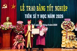 Trường Đại học Y - Dược, Đại học Huế trao bằng cho 8 tân tiến sĩ