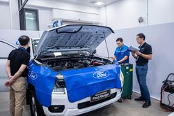 Ford Việt Nam tổ chức thi tay nghề kỹ thuật, nâng chuẩn dịch vụ sau bán hàng