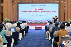 Nâng cao kỹ năng truyền thông hướng tới Năm APEC Việt Nam 2027