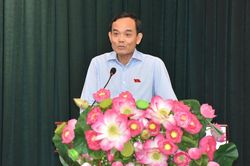 Bí thư Trần Lưu Quang: TP.HCM không cấm xe xăng, ưu tiên giao thông công cộng