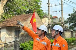 EVNNPC duy trì đà tăng trưởng, tăng tốc bảo đảm cung ứng điện những tháng cuối năm 2026