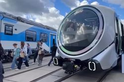 Trung Quốc ra mắt tàu điện ngầm tích hợp AI tại Đức
