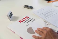 Bỏ cộng điểm IELTS: Học sinh có chứng chỉ còn lợi thế gì?