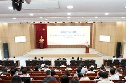Đảng ủy UBND TP Hà Nội: Tăng cường kỹ năng bảo vệ nền tảng tư tưởng của Đảng