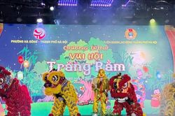 Công đoàn Thủ đô chăm lo Tết Trung thu cho con của người lao động