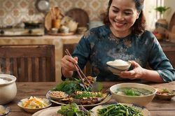 Kháng insulin, có cần cắt tinh bột và ăn nhiều protein?