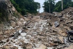 Thanh Hóa: Một dự án giao thông vùng biên chậm hoàn thành