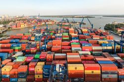 Tăng trưởng kinh tế phải đi cùng tiến bộ, công bằng xã hội