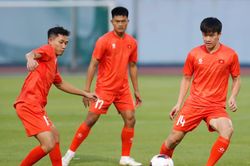 Hoàng Đức trở lại