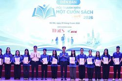 Đọc sách trong 'kỷ nguyên AI' - rèn bản lĩnh trước lượng thông tin ngày càng lớn