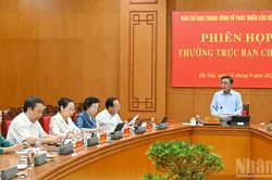 [Ảnh] Thường trực Ban B&iacute; thư Trần Cẩm T&uacute; chủ tr&igrave; Phi&ecirc;n họp Thường trực Ban Chỉ đạo Trung ương về ph&aacute;t triển văn h&oacute;a Việt Nam