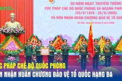 Cục Pháp chế Bộ Quốc phòng đón nhận Huân chương Bảo vệ Tổ quốc hạng Ba