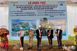 Khởi công xây dựng, sửa chữa kè hồ Xuân Hương (tỉnh Lâm Đồng)