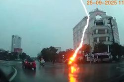 Một phụ nữ bị sét đánh khi đang lưu thông trên đường