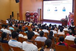 Đại học Y Dược TPHCM đưa vaccine vào chương trình đào tạo sau đại học