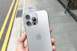 Các dòng iPhone cũ hạ giá sâu giúp người dùng tiết kiệm chi phí